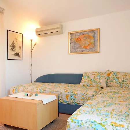Margareta - Ics102 By Interhome Apartment Porozina